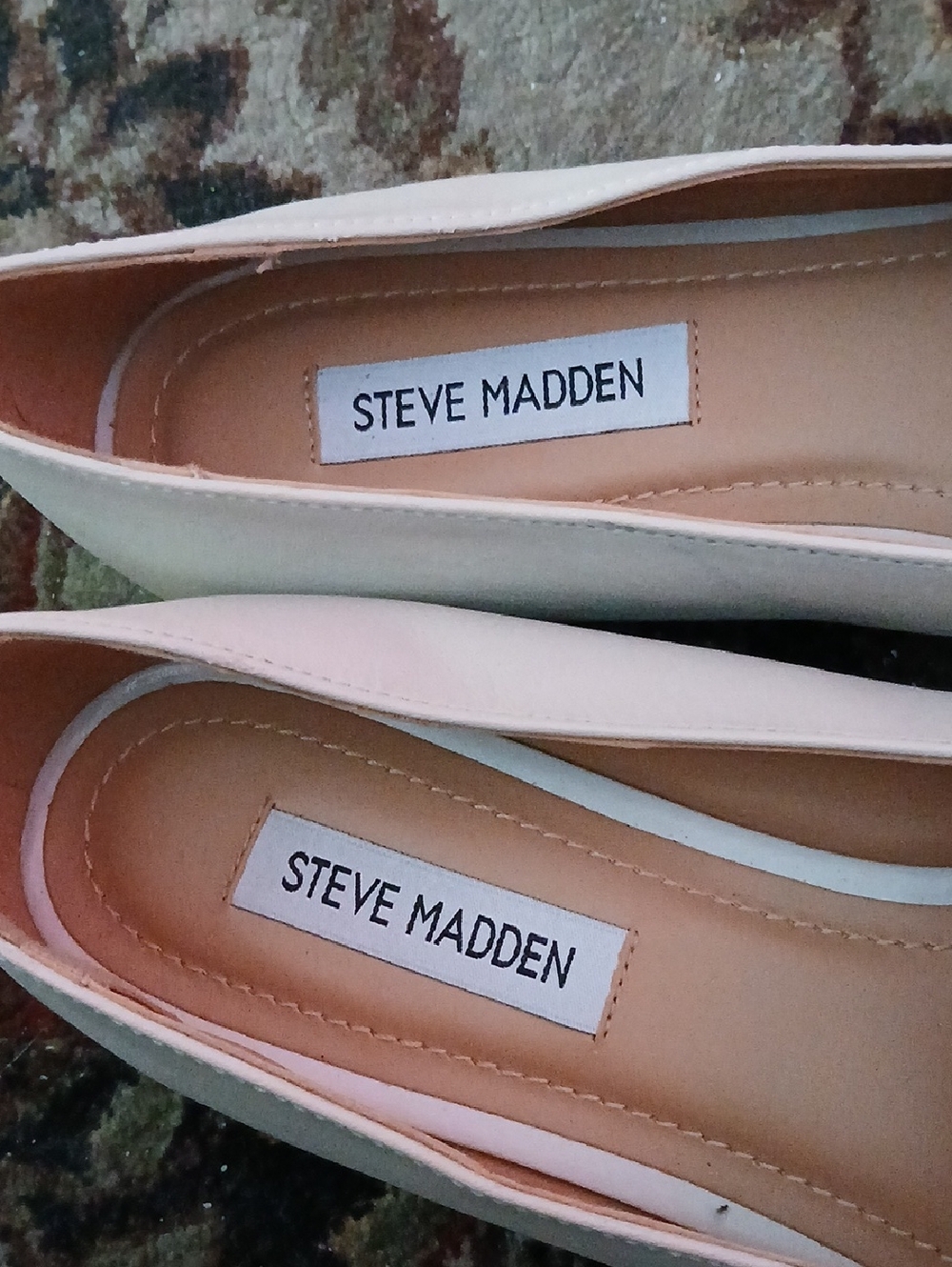 STEVE MADDEN LENON Ivory WEDDING FLATS. NWT, Sz8 - Picture 2 of 6